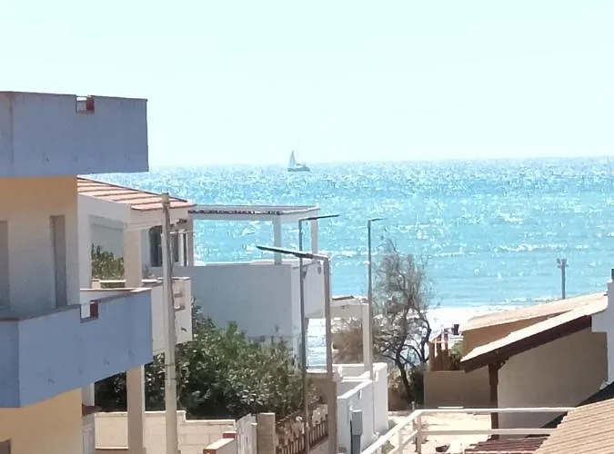 Blue Sea Apartment